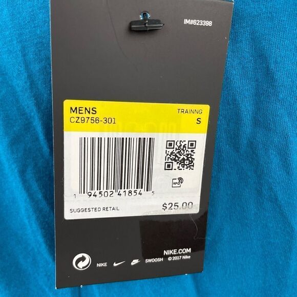 NWT Dri-Fit The Nike Tee Size S - Picture 7 of 9